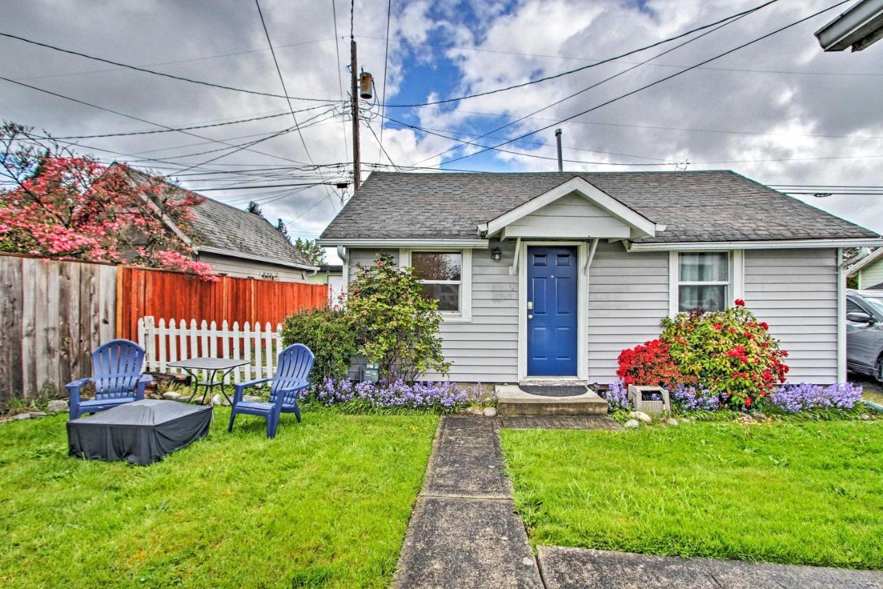 Lovely With Fire Pit, Near Dtwn! Holiday home